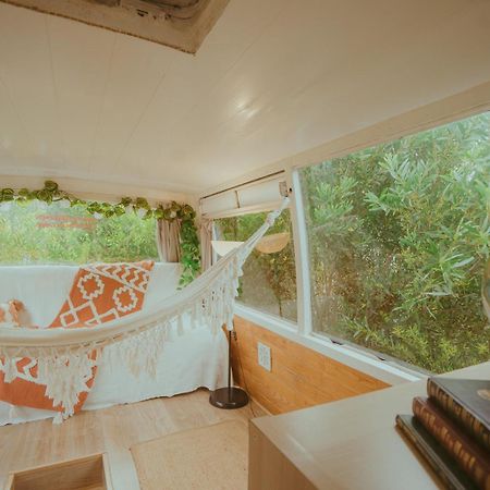 The Amazing Inacio Bus Converted Home ซินตรา ภายนอก รูปภาพ