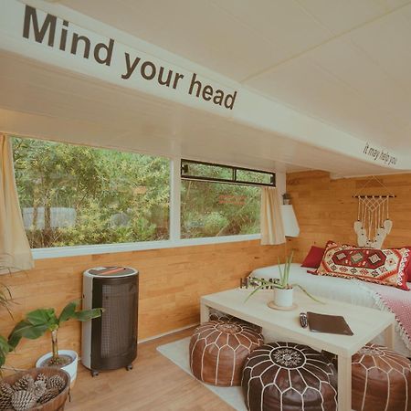 The Amazing Inacio Bus Converted Home ซินตรา ภายนอก รูปภาพ