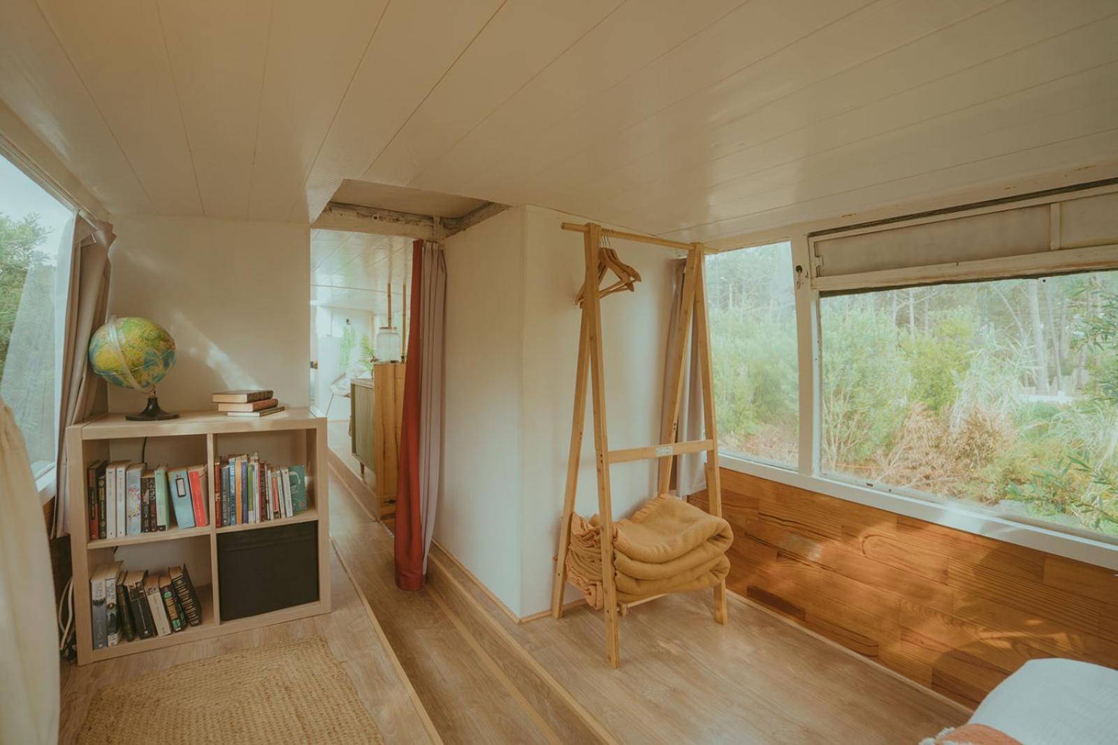 The Amazing Inacio Bus Converted Home ซินตรา ภายนอก รูปภาพ