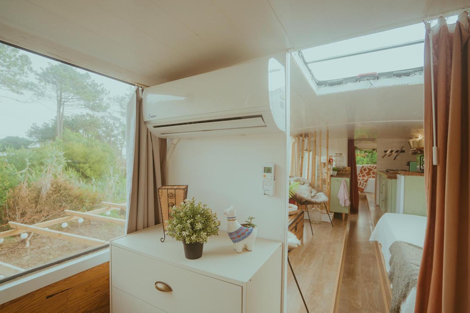 The Amazing Inacio Bus Converted Home ซินตรา ภายนอก รูปภาพ