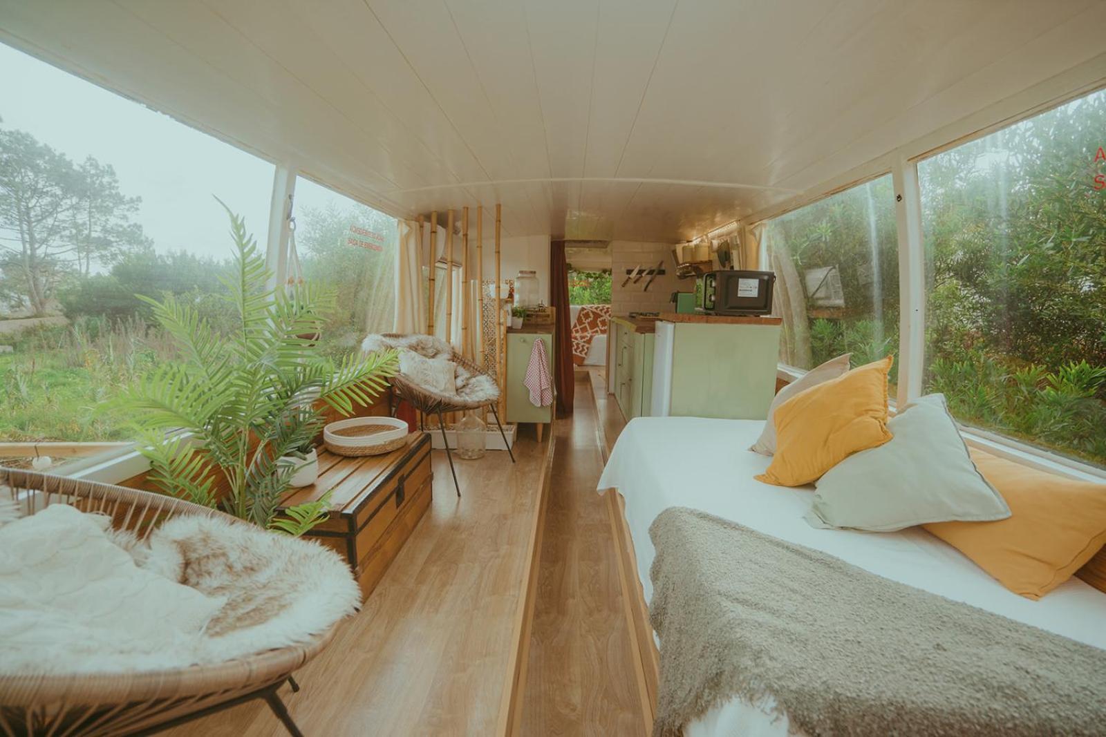 The Amazing Inacio Bus Converted Home ซินตรา ภายนอก รูปภาพ