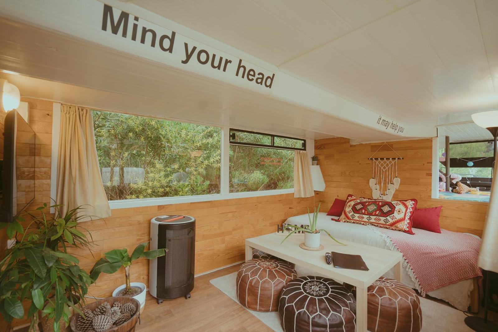 The Amazing Inacio Bus Converted Home ซินตรา ภายนอก รูปภาพ